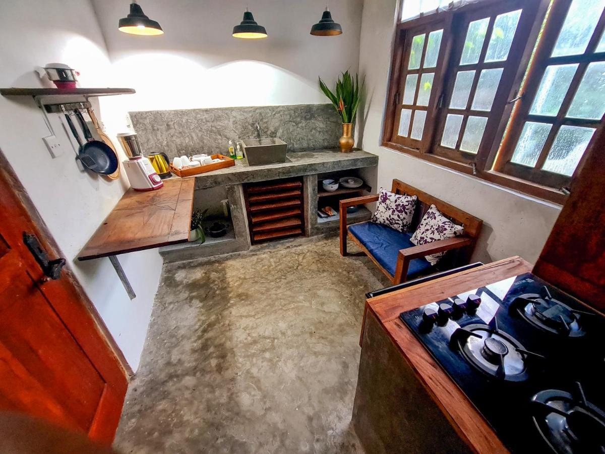 Villa Sahasna à Unawatuna Extérieur photo