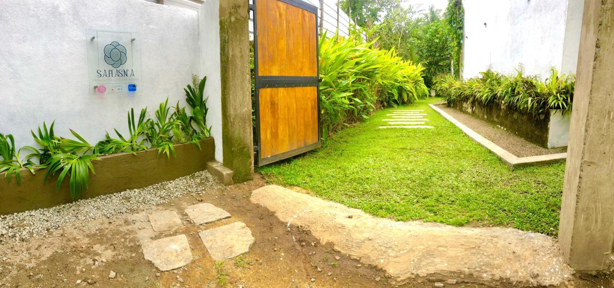 Villa Sahasna à Unawatuna Extérieur photo