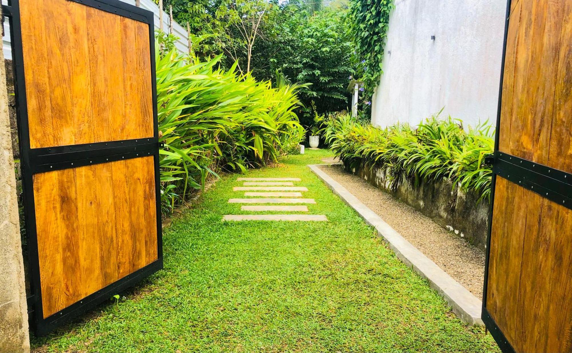 Villa Sahasna à Unawatuna Extérieur photo